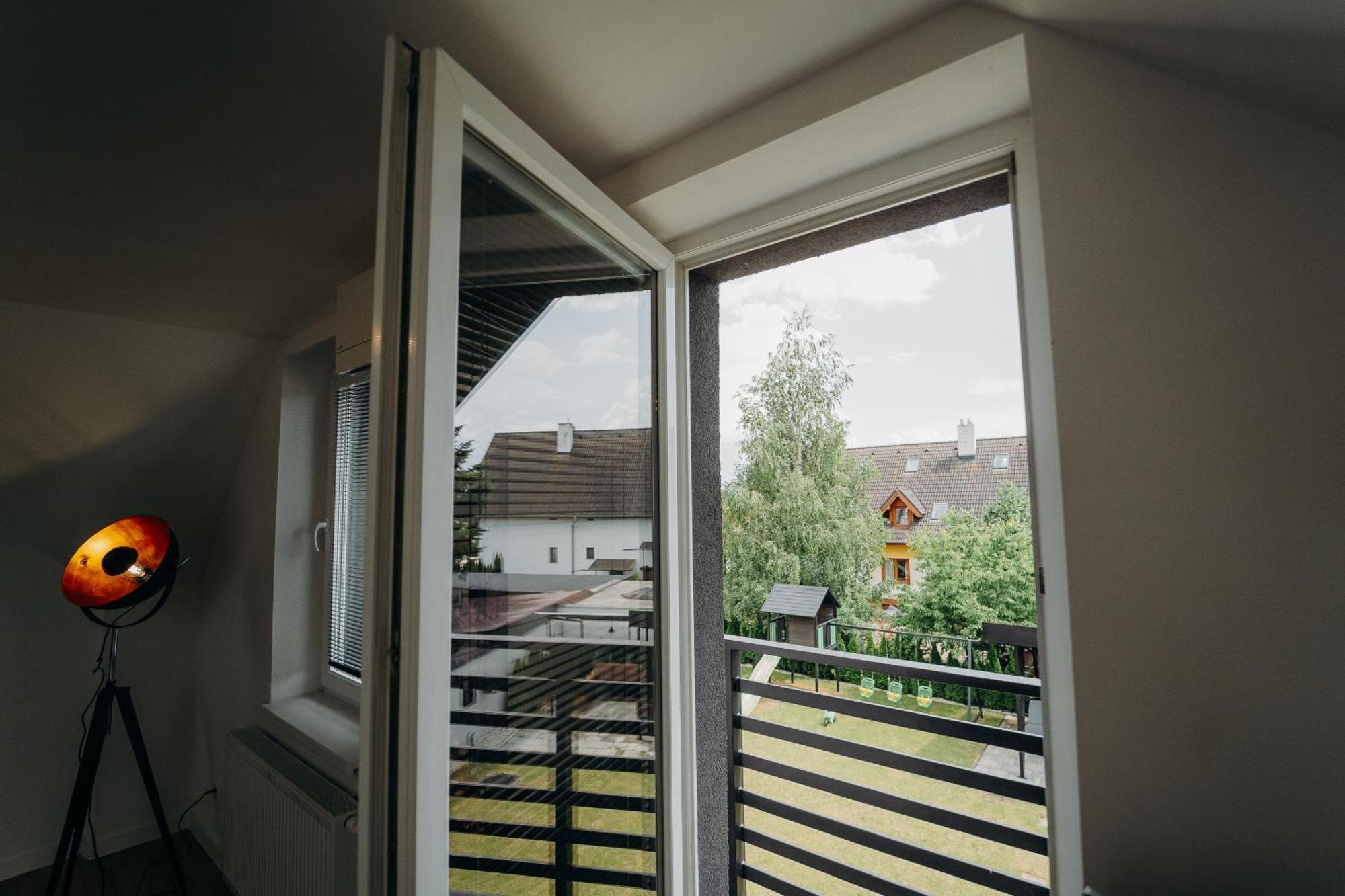 Alavia Residence Велка Ломница Екстериор снимка